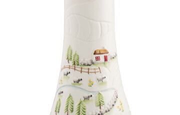 Classic Connemara 9 Vase (2)