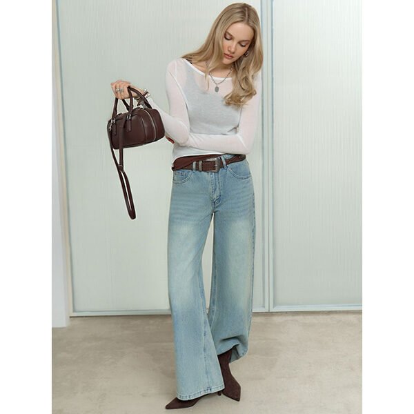 Loose Distressed Denim Jeans with Thigh Accents