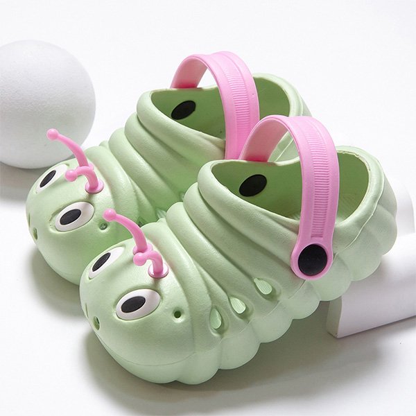 Kids caterpillar clogs with 3D cartoon design and non-slip EVA sole