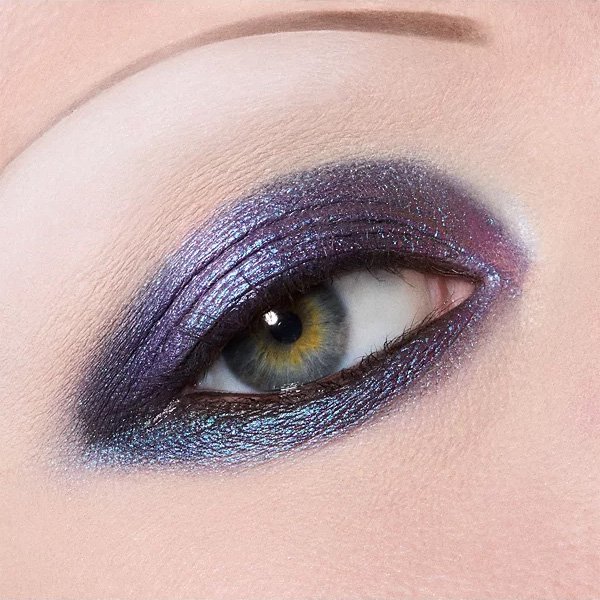 MAC Shade Shifting Chrome Eye Shadow 2 MAC Shade Shifting Chrome Eye Shadow - Image 2