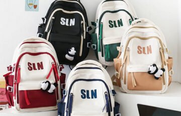 Dirt-resistant Large Capacity Schoolbag Travel (1)