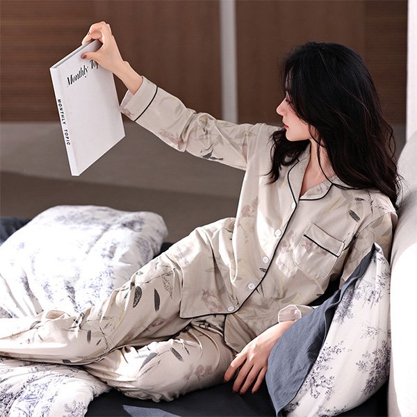 Womens Long Sleeve Pajama Suit 5 Womens Long Sleeve Pajama Suit 4