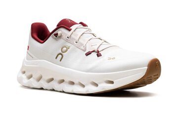 On Running Cloudtilt Pearl Ivory Sneaker (5)