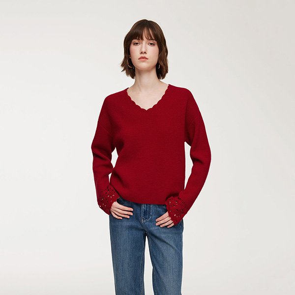 Goelia Wool V-Neck Sweater (1)
