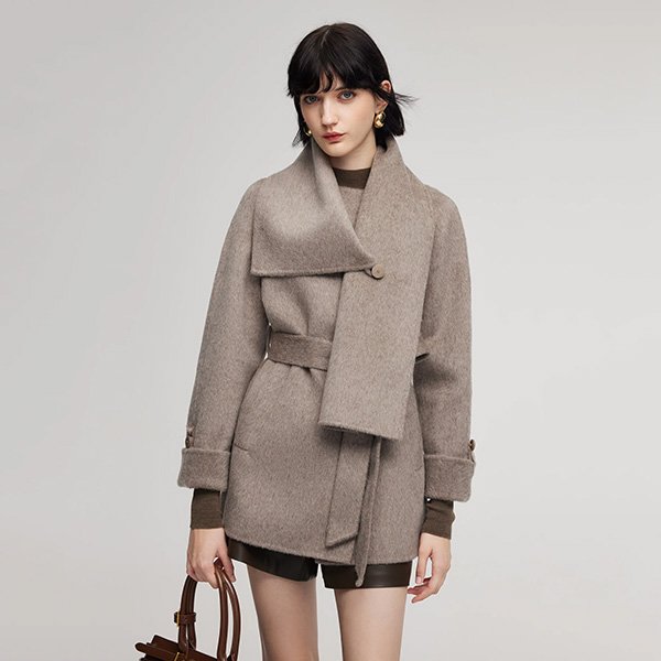 Goelia Alpaca Wool Wrap Coat (5)