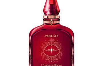 Charlotte Tilbury More Sex Eau de Parfum (1)