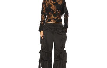 AKNVAS Freja Lace Top-Black (1)