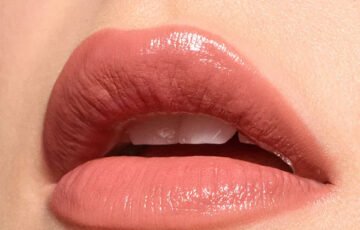M A C Totally Teddy Lip Kit (4)