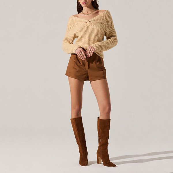 ASTR Label Franisbel Shoulder Sweater 3 ASTR Label Franisbel Shoulder Sweater - Image 3