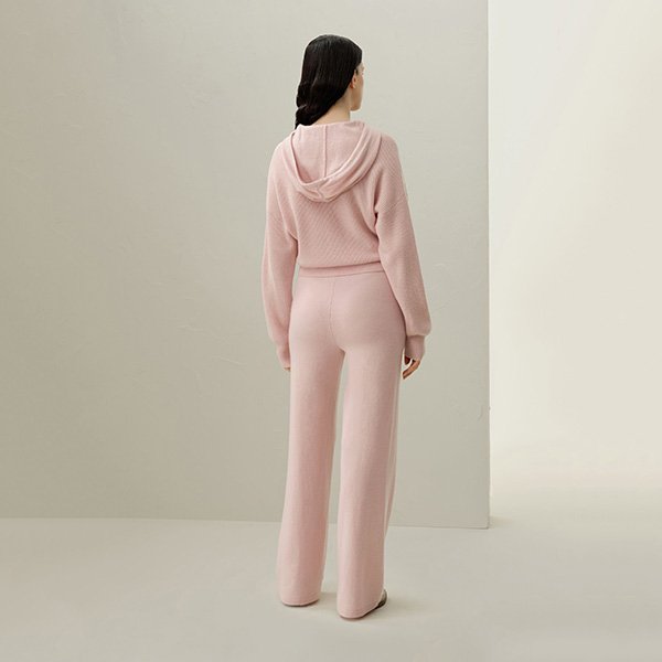 Fluid Cashmere Sweatpants - Image 3
