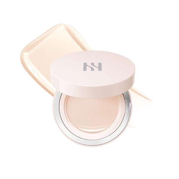 Glow cushion foundation with luminous finish and SPF protection