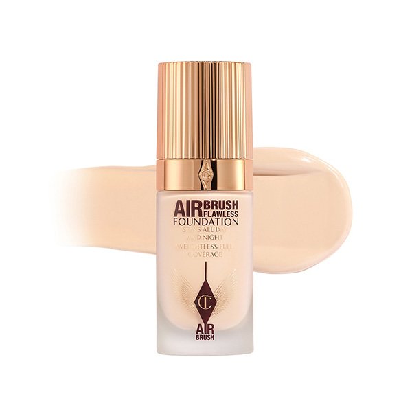 Long Lasting Foundation Charlotte Tilbury Airbrush Flawless with beige cream swatch